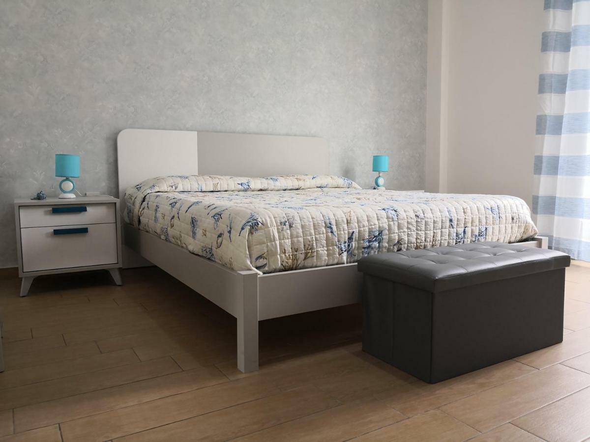 Apartmán Corso Italia 83 Taranto Exteriér fotografie
